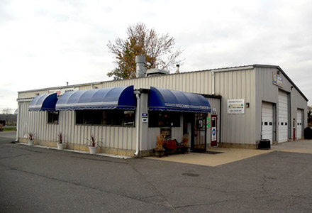Route 83 Auto Center | Greater Hartford NAPA Business Development Group